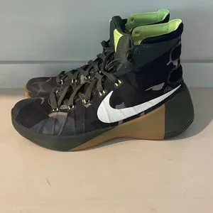 Nike | Shoes | Super Rare Nike Hyperdunk 25 Camo Money Goes  display picture 2
